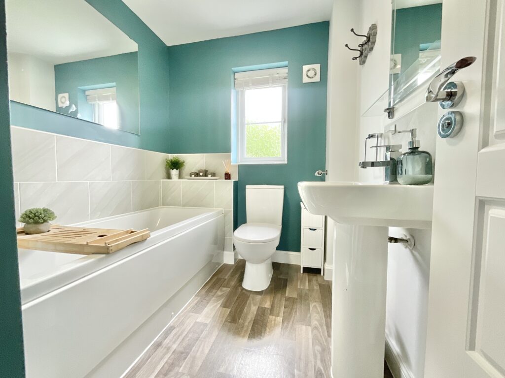 Dorney Close, Yarnfield, ST15