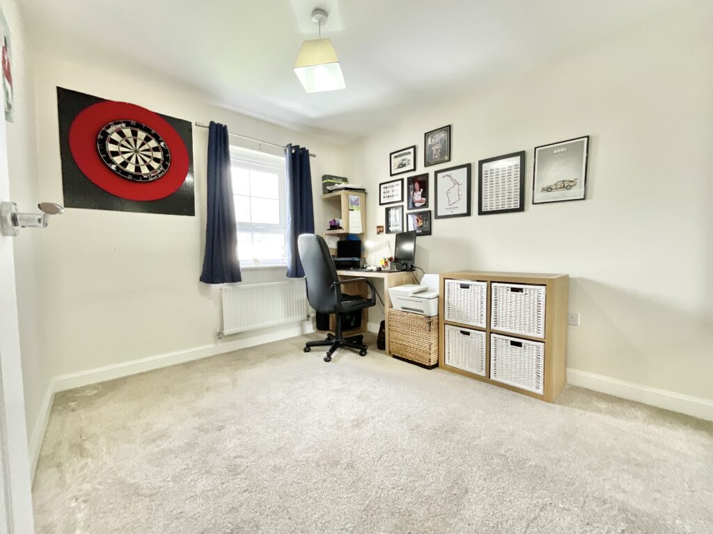 Dorney Close, Yarnfield, ST15