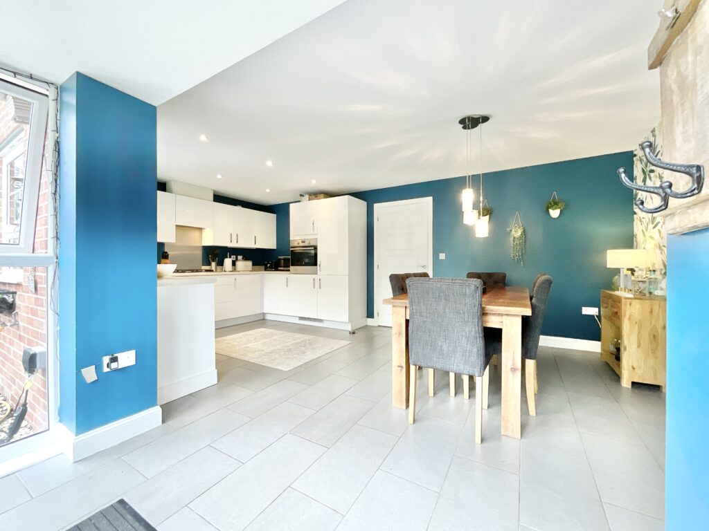 Dorney Close, Yarnfield, ST15
