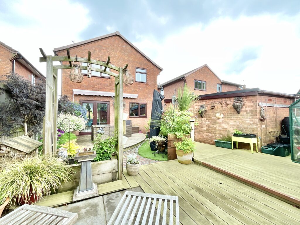 Cloisters, Gnosall, ST20
