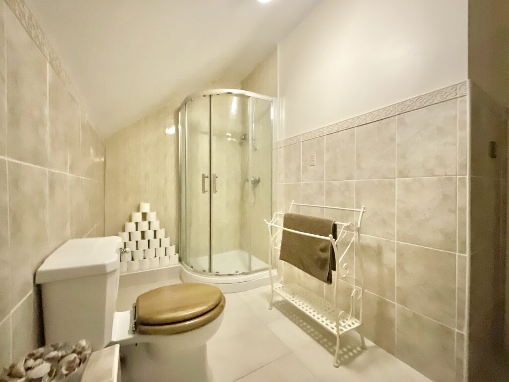 Bearstone, Market Drayton, TF9