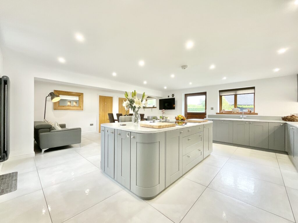 Bearstone, Market Drayton, TF9