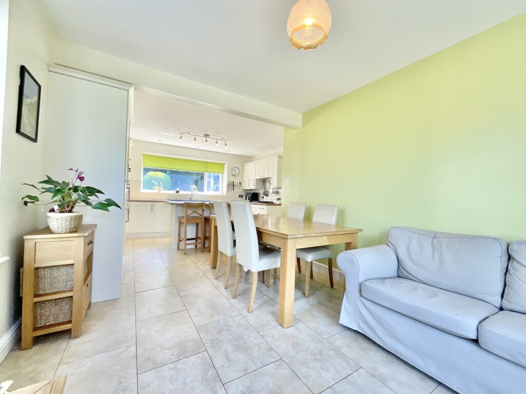 Whitgreave Lane, Whitgreave, ST18