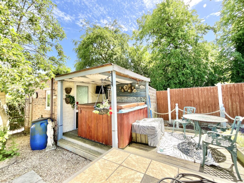 Dunston, Stafford, ST18