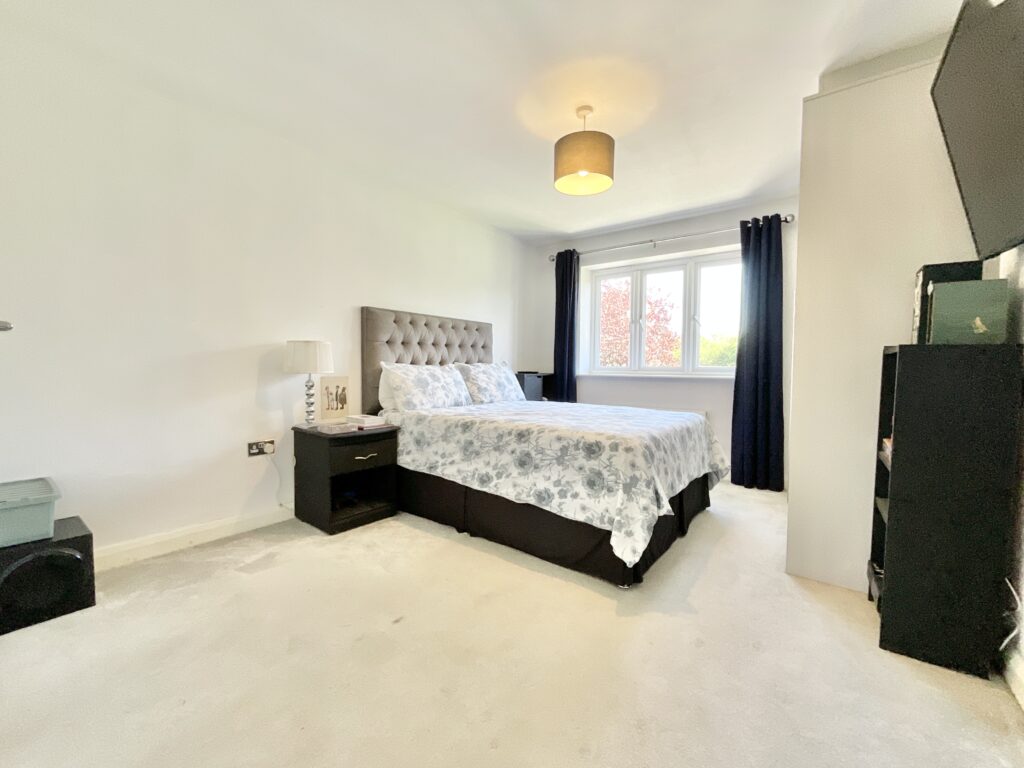 Daffodil Drive, Gnosall, ST20