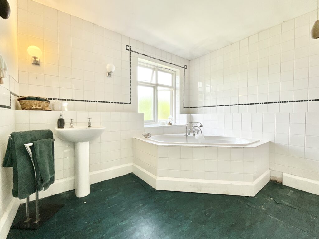 Rosehill Road, Stoke Heath, TF9