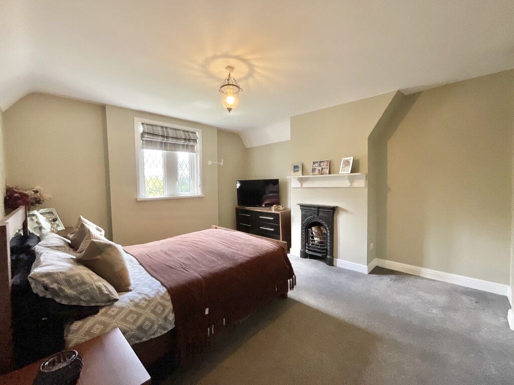 Longton Road, Stoke-On-Trent, ST4