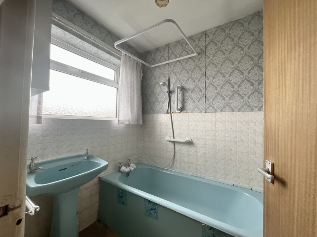 Ness Grove, Cheadle, ST10
