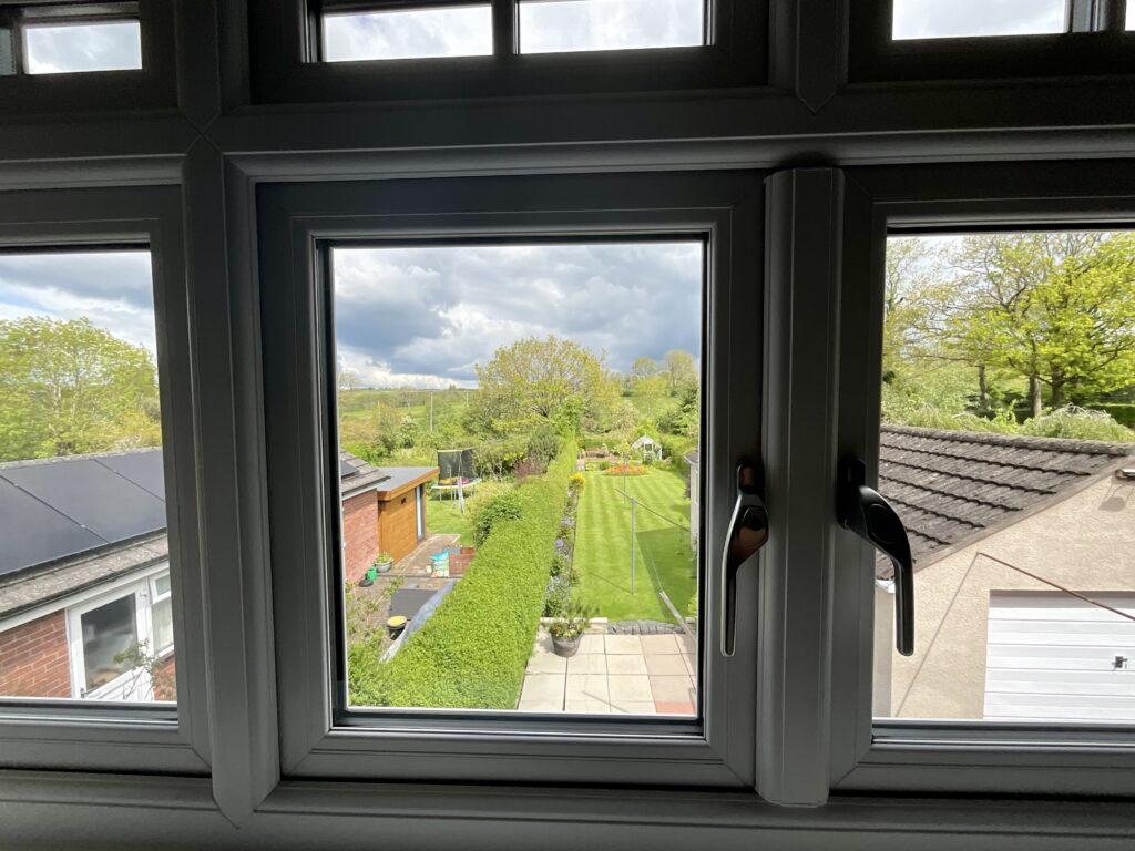 New Close Avenue, Forsbrook, ST11