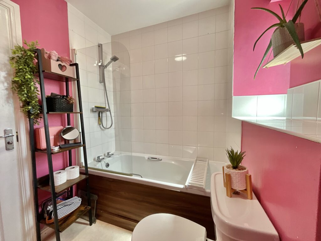 Cecilly Grove, Cheadle, ST10