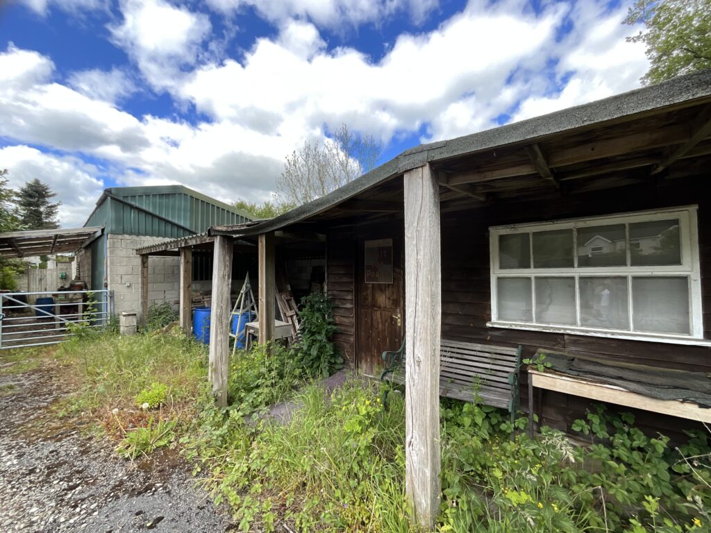 Great Gate, Tean, ST10
