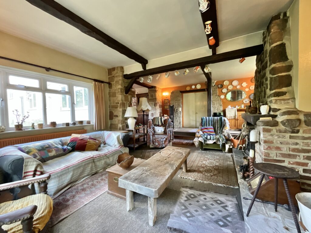 Great Gate, Tean, ST10