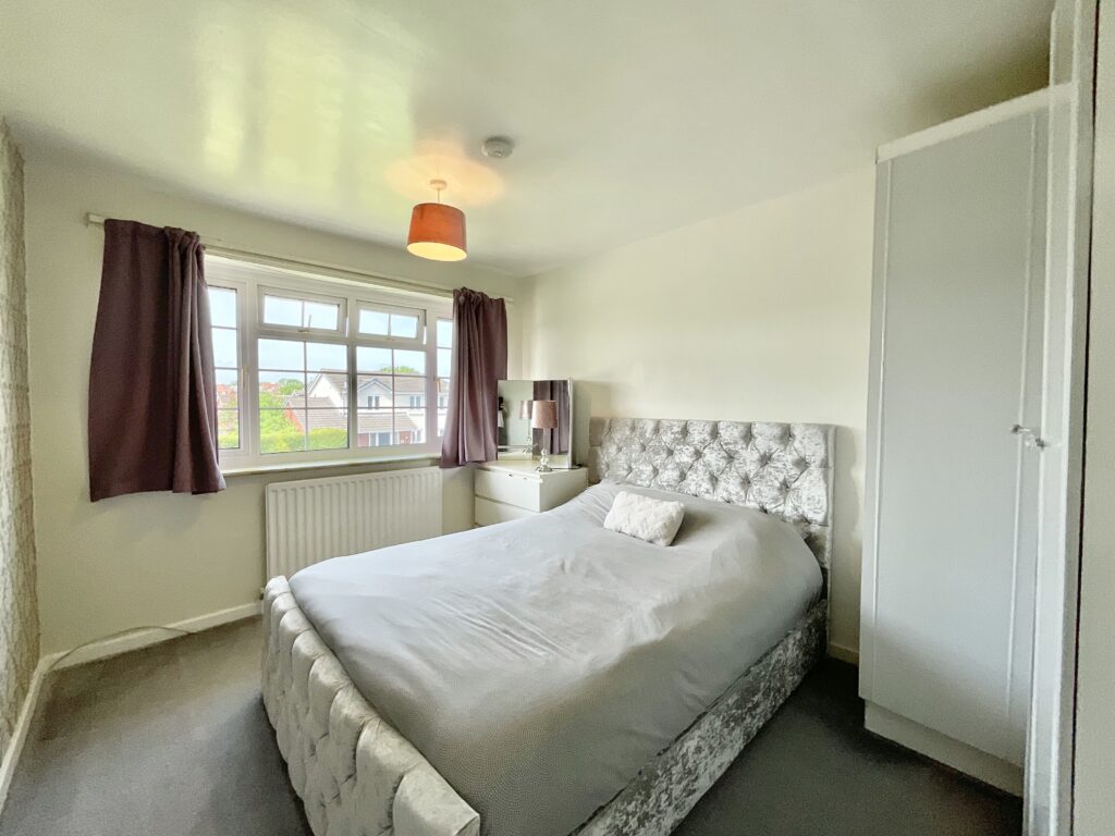 Newlands Close, Stone, ST15