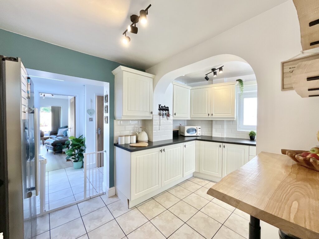 Longfield Road, Stoke-On-Trent, ST4