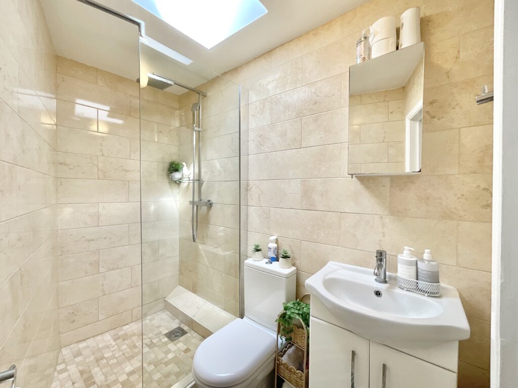 Longfield Road, Stoke-On-Trent, ST4