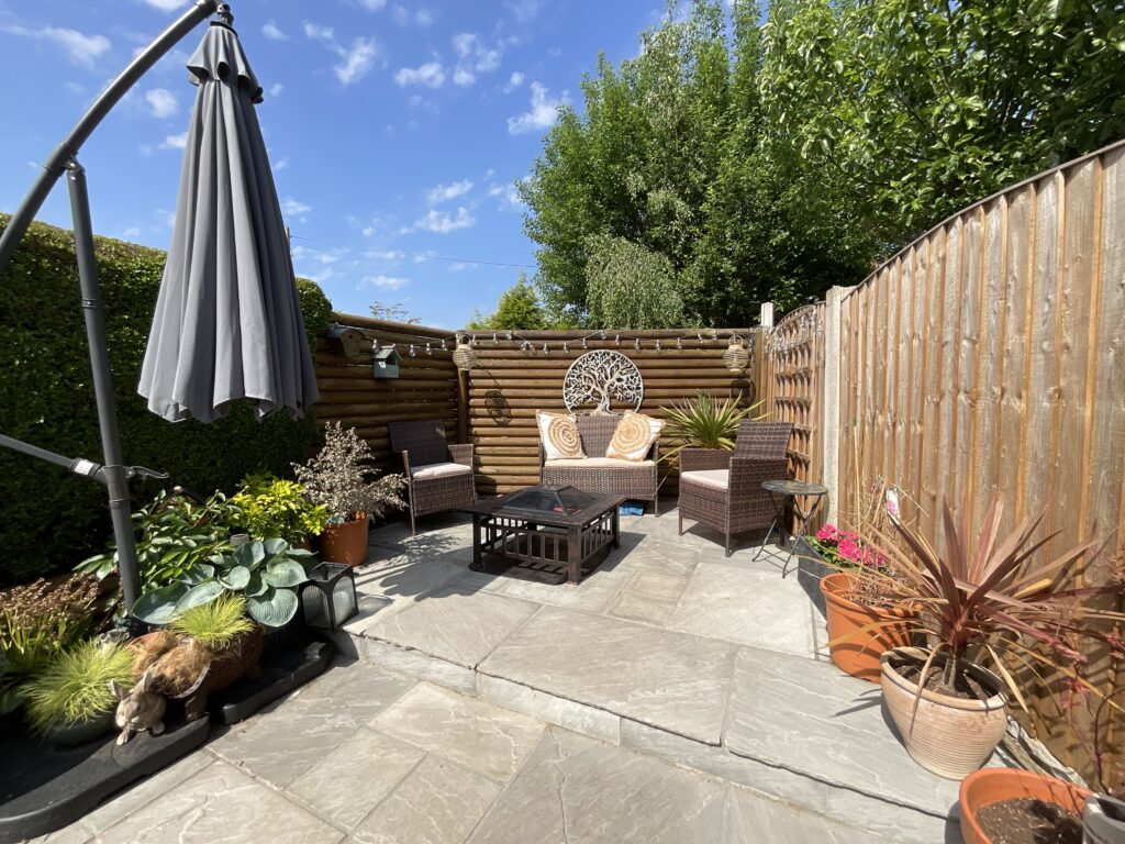 Longfield Road, Stoke-On-Trent, ST4