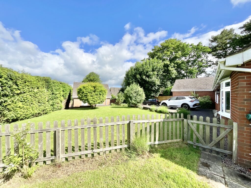 Newcastle Road, Loggerheads, TF9