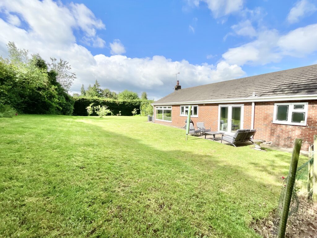 Newcastle Road, Loggerheads, TF9