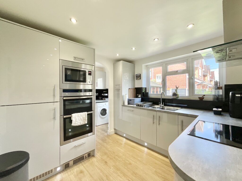Newman Close, Stone, ST15