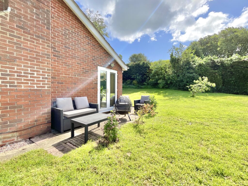 Newcastle Road, Loggerheads, TF9