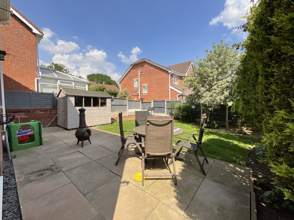 Newman Close, Stone, ST15