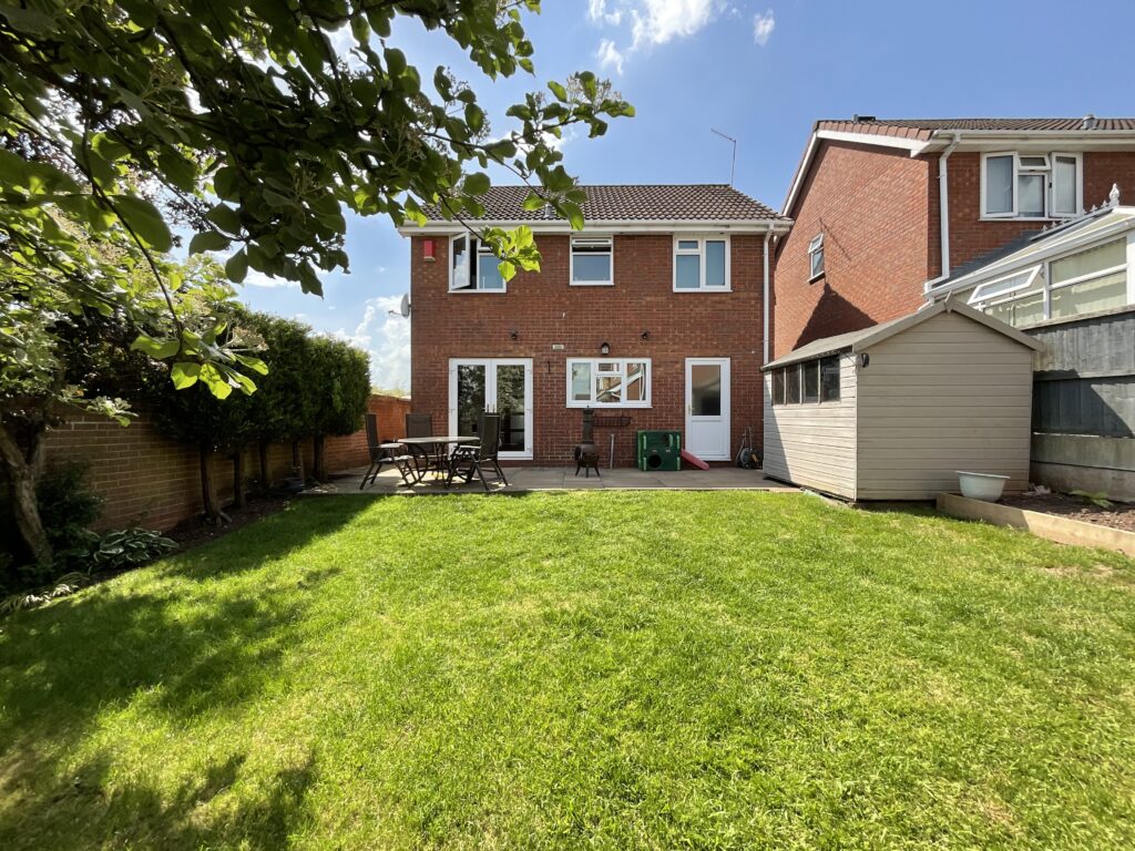Newman Close, Stone, ST15