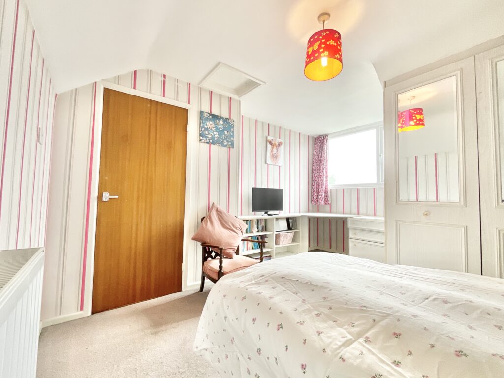 Elm Drive, Bradley, ST18