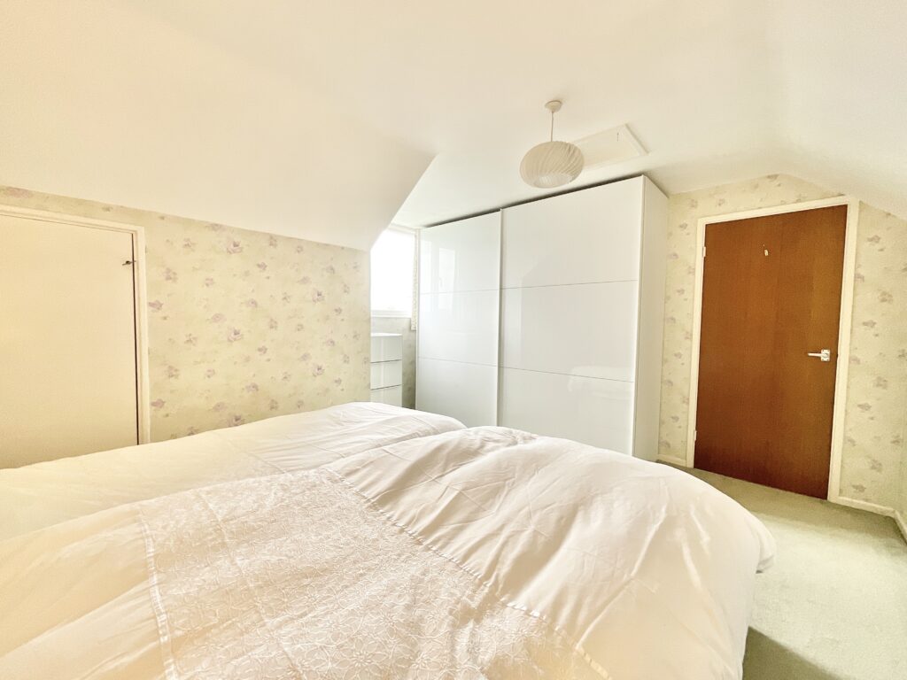 Elm Drive, Bradley, ST18
