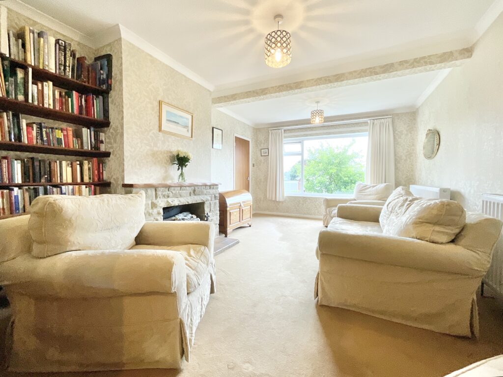 Elm Drive, Bradley, ST18