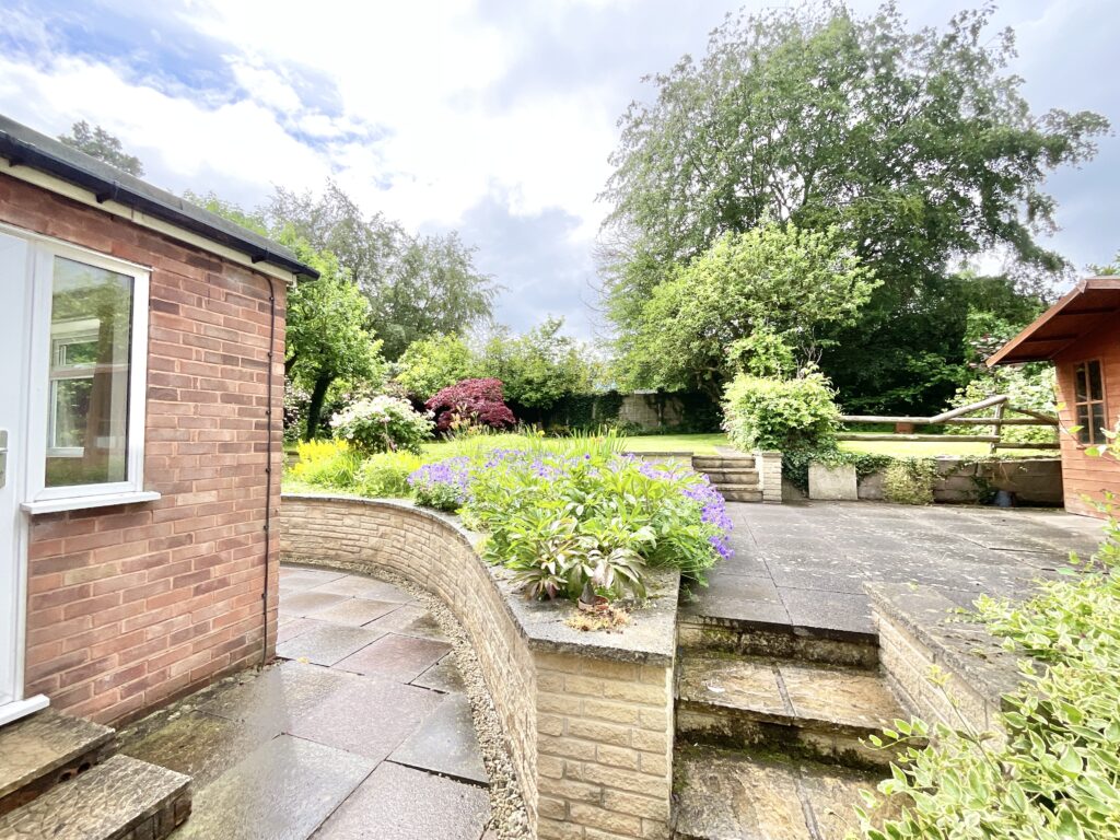 Elm Drive, Bradley, ST18