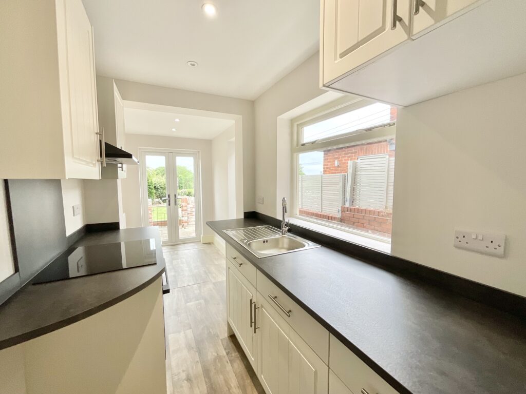 Longton Road, Barlaston, ST12