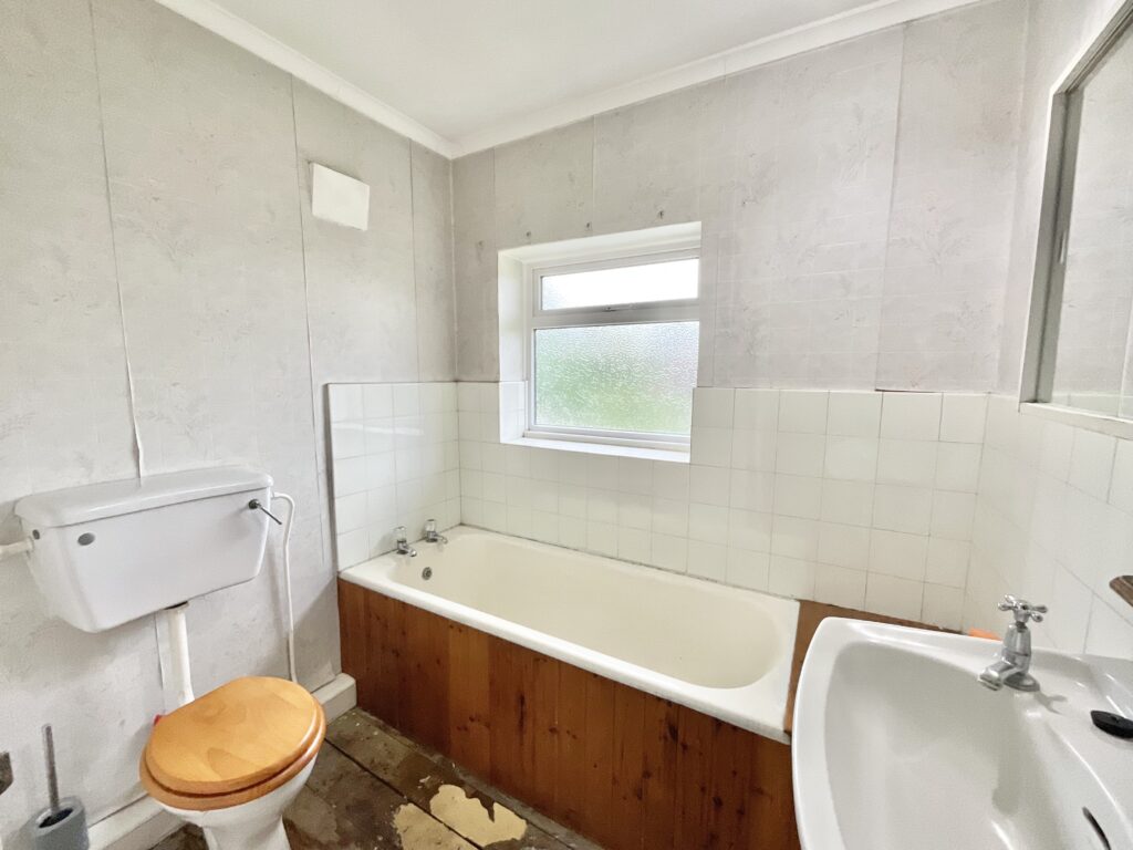 Seabridge Lane, Newcastle, ST5