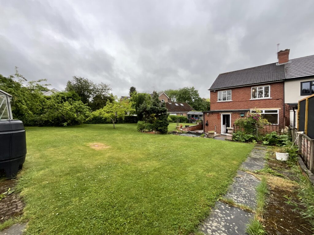 Seabridge Lane, Newcastle, ST5