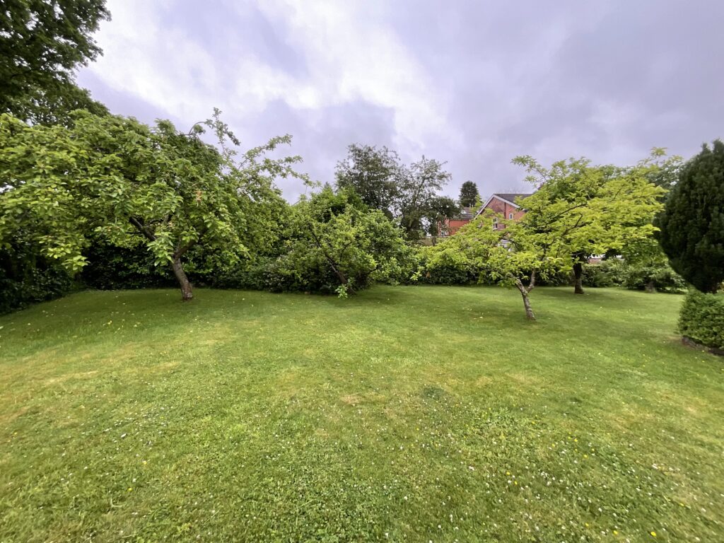 Seabridge Lane, Newcastle, ST5