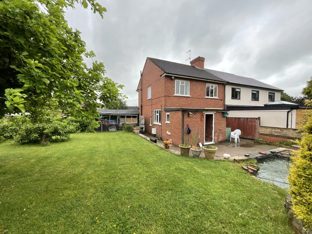 Seabridge Lane, Newcastle, ST5