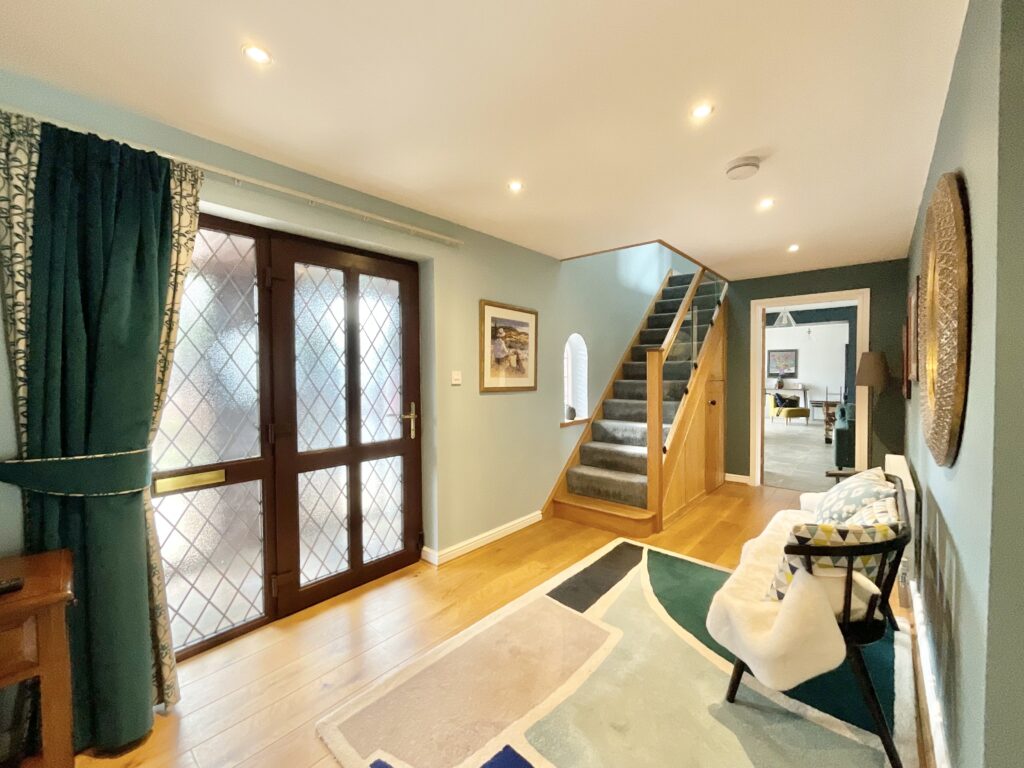 Uttoxeter Road, Stone, ST15