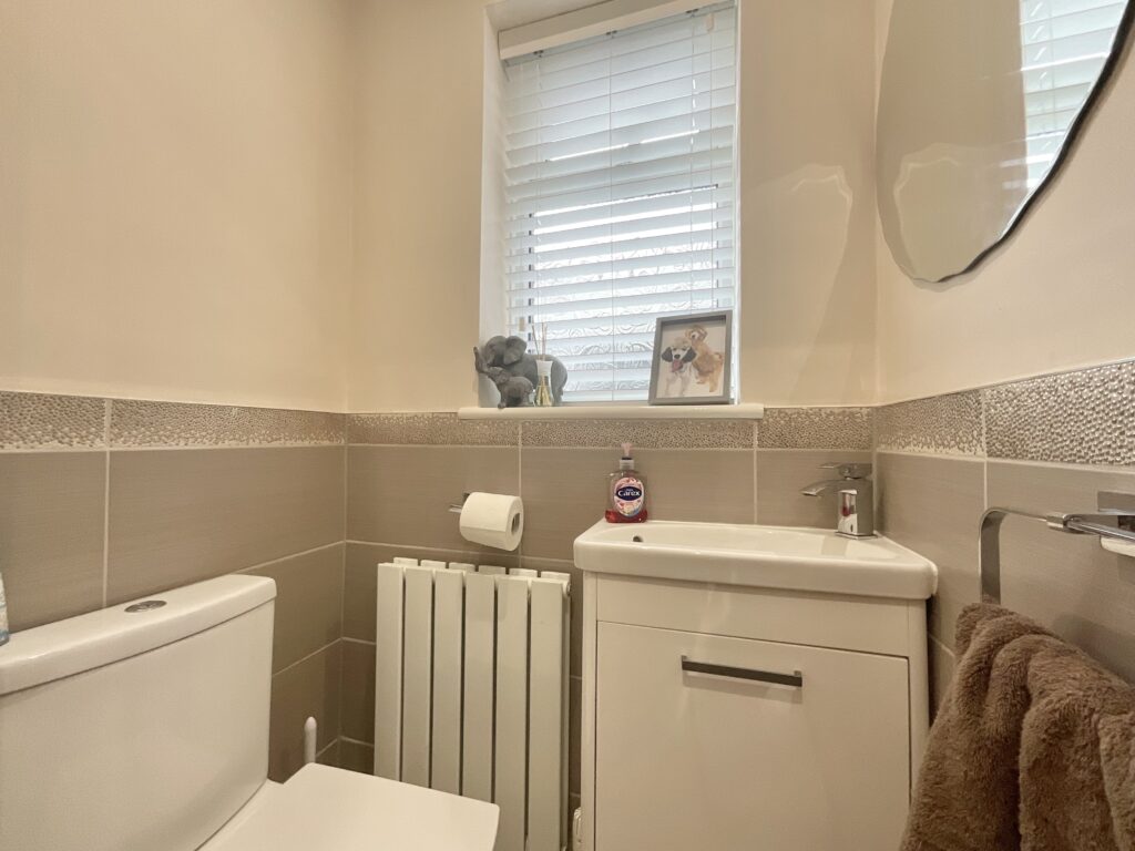 Ullswater Avenue, Crewe, CW2
