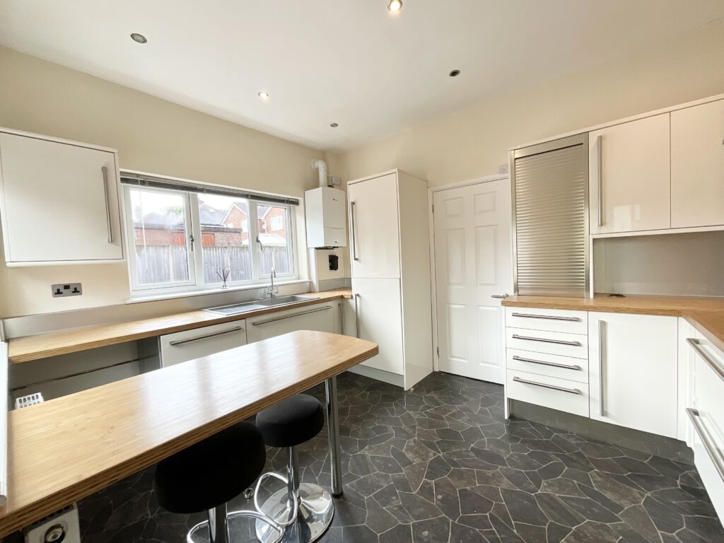 Newport Road, Stafford, ST16