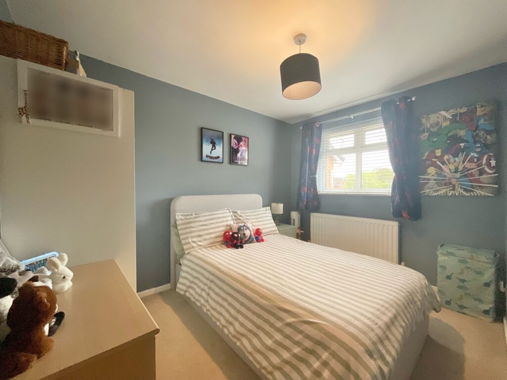 Ullswater Avenue, Crewe, CW2