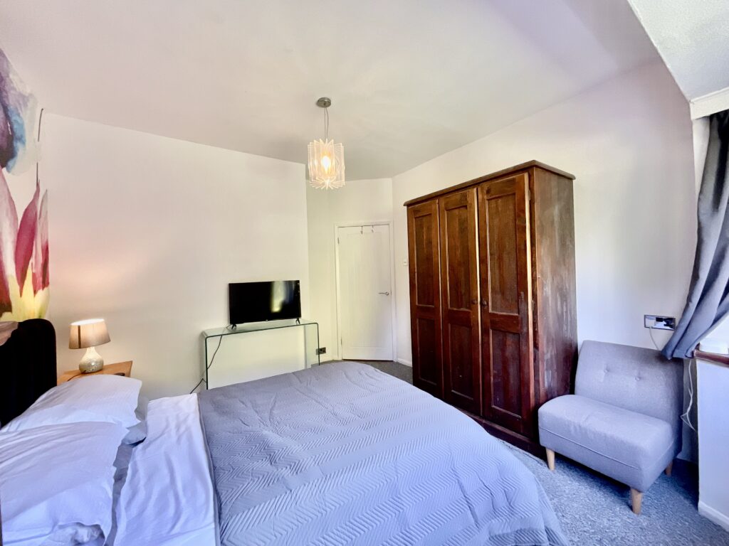 Bury Bank, Meaford, ST15