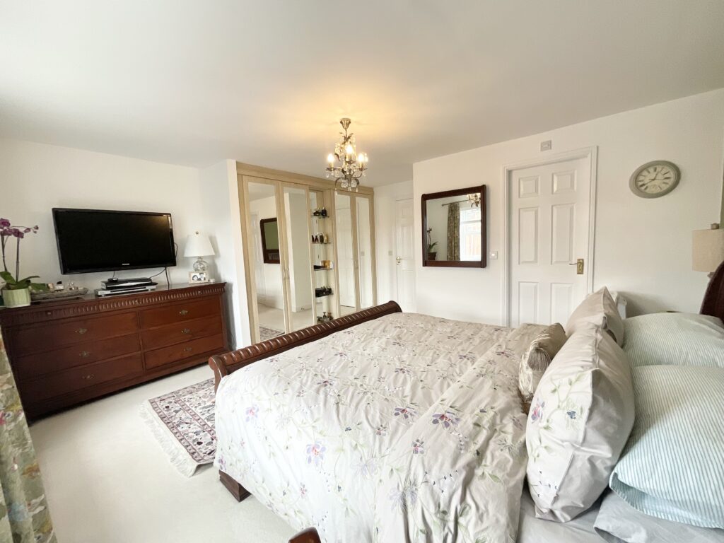 Headingley Grove, Stoke-On-Trent, ST4