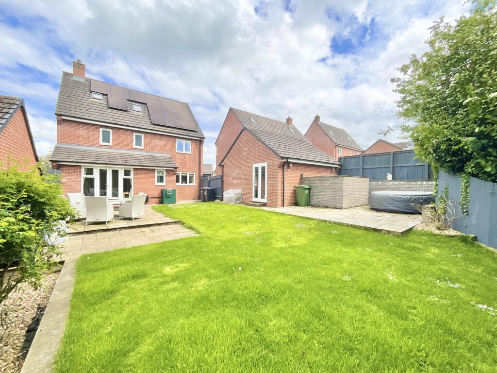 Moat Lane, Woore, CW3
