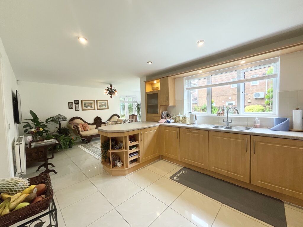 Headingley Grove, Stoke-On-Trent, ST4