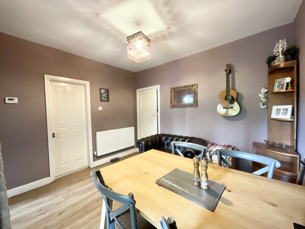 Queensville, Stafford, ST17
