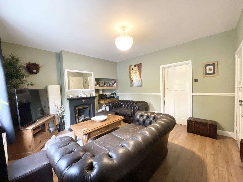 Queensville, Stafford, ST17