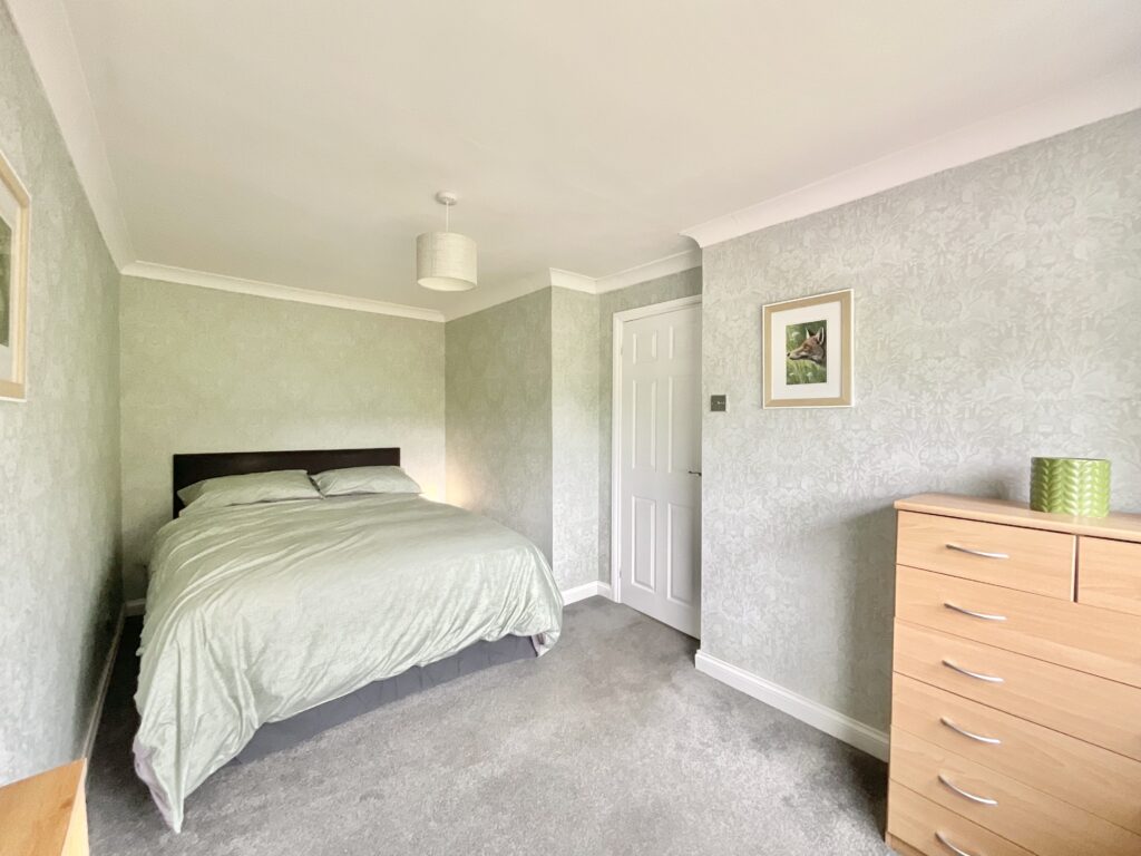 London Road, Stoke-On-Trent, ST4