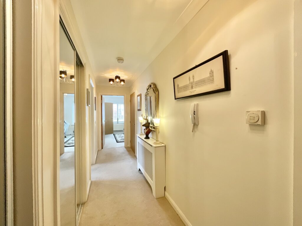 Chesterton Way, Weston, CW2