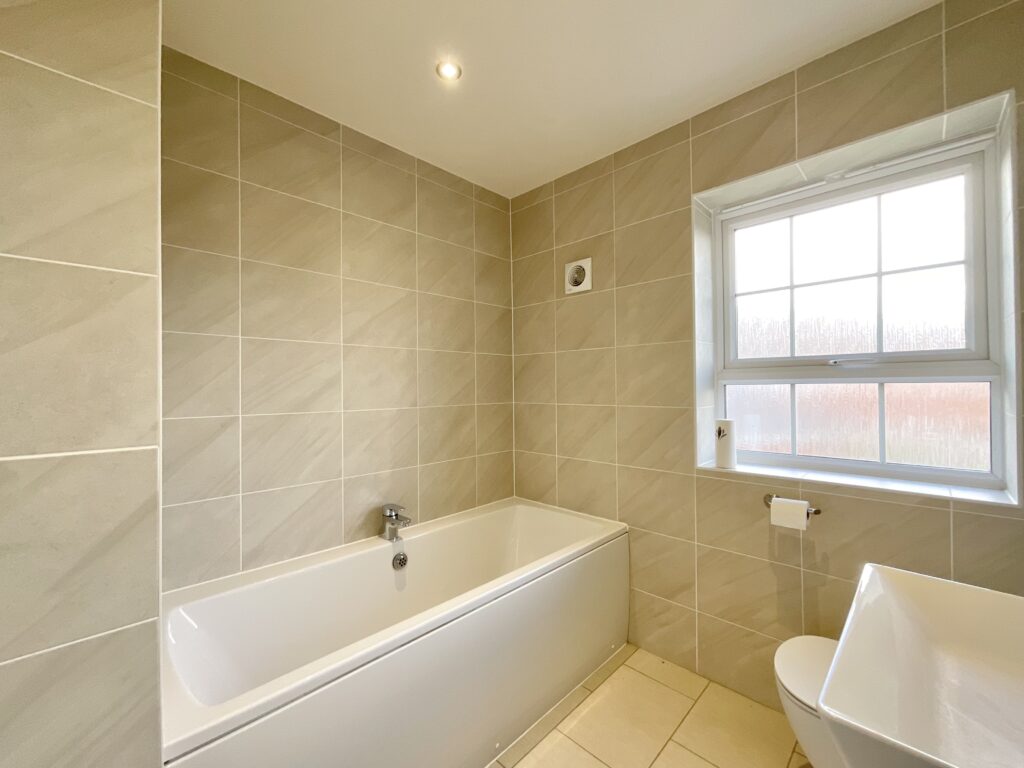 White Iris Place, Stapeley, CW5