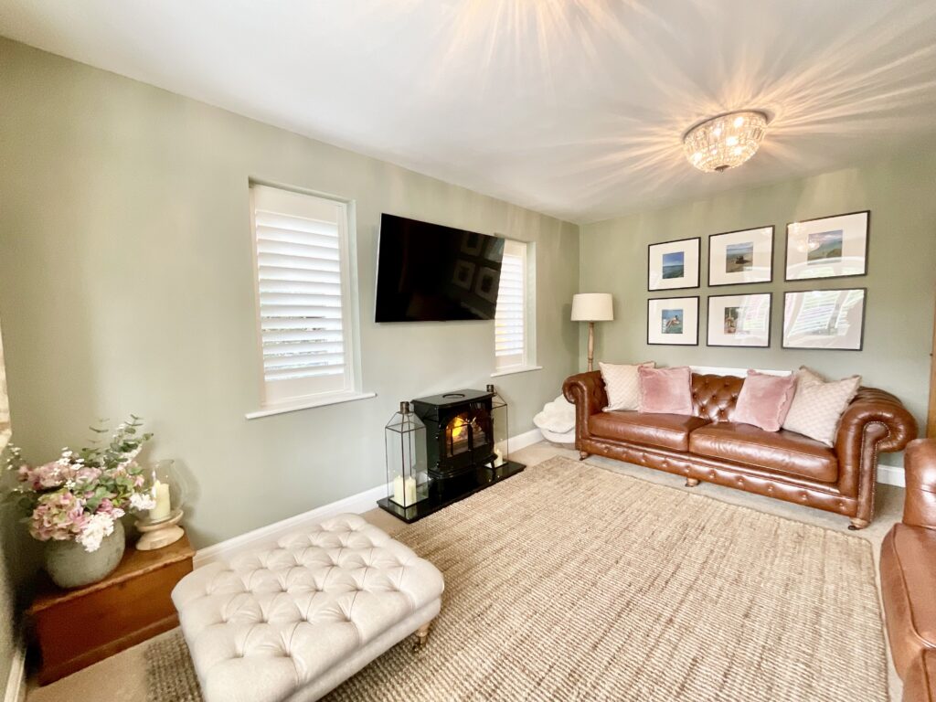 Main Road, Worleston, CW5