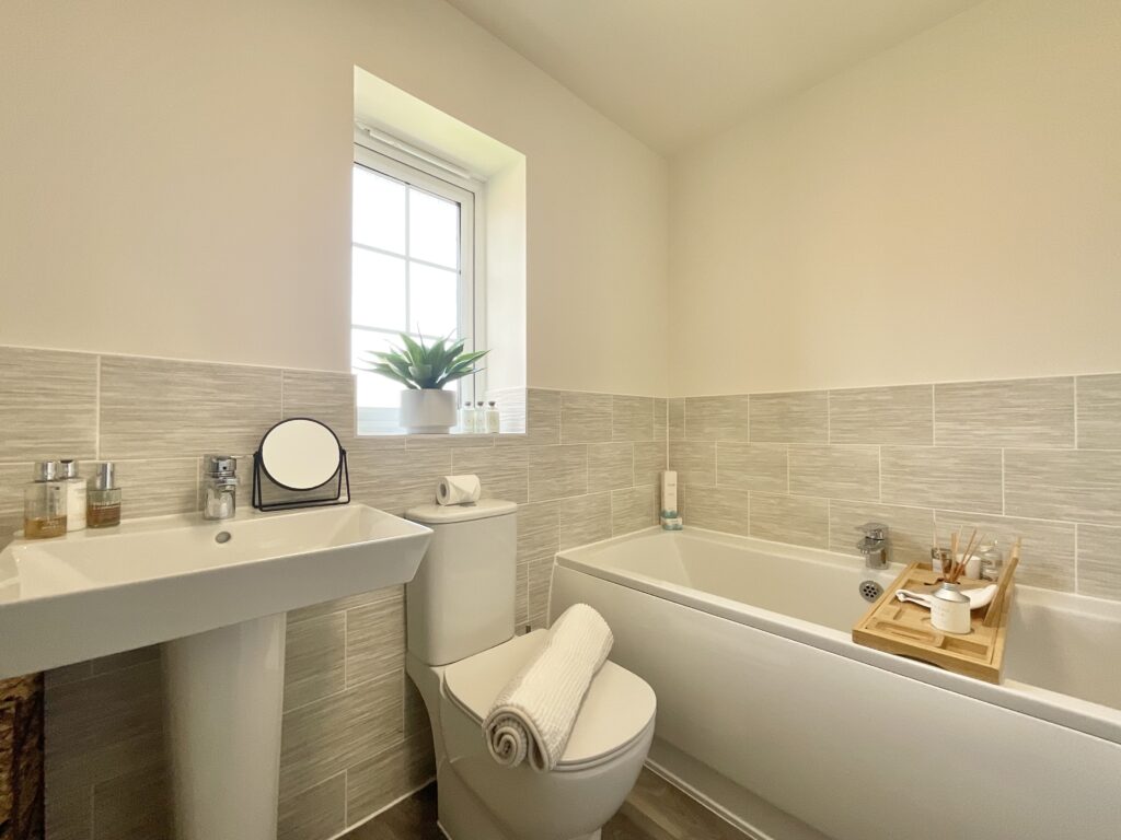 Meadowside Drive, Henhull, CW5